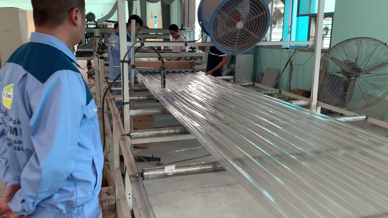 VinaHome Sản Xuất Tấm Lợp Lấy Sáng Composite</h3>